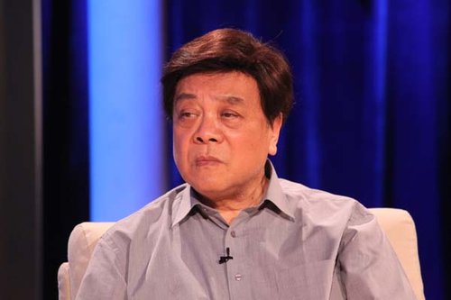 『康辉』康辉的学历，撒贝宁的学历，赵忠祥的学历，网友：差别一目了然