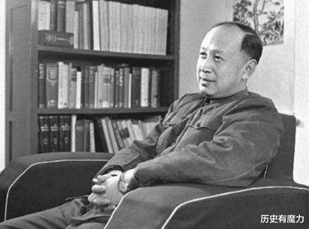 「钱学森」1955年授衔时，国家计划授予钱学森一特殊军衔，却被他婉拒了！