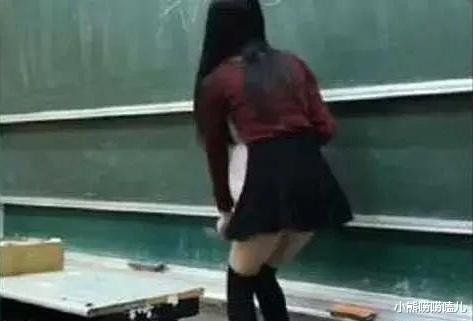 『』女教师穿着清凉引起家长不满,教师:管好你自己!