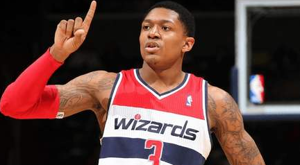 「雷霆队」疯狂6换2？美媒提出3方大交易，雷霆送出保罗，成最大输家？