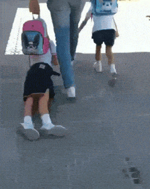 「作文」现在小学生的作文都要逆天了,老师的评价更是千金一字啊!