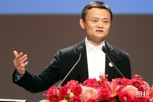 马云|中国首富又换人了!财富高达8百亿美元,才56岁就宣布退出商界