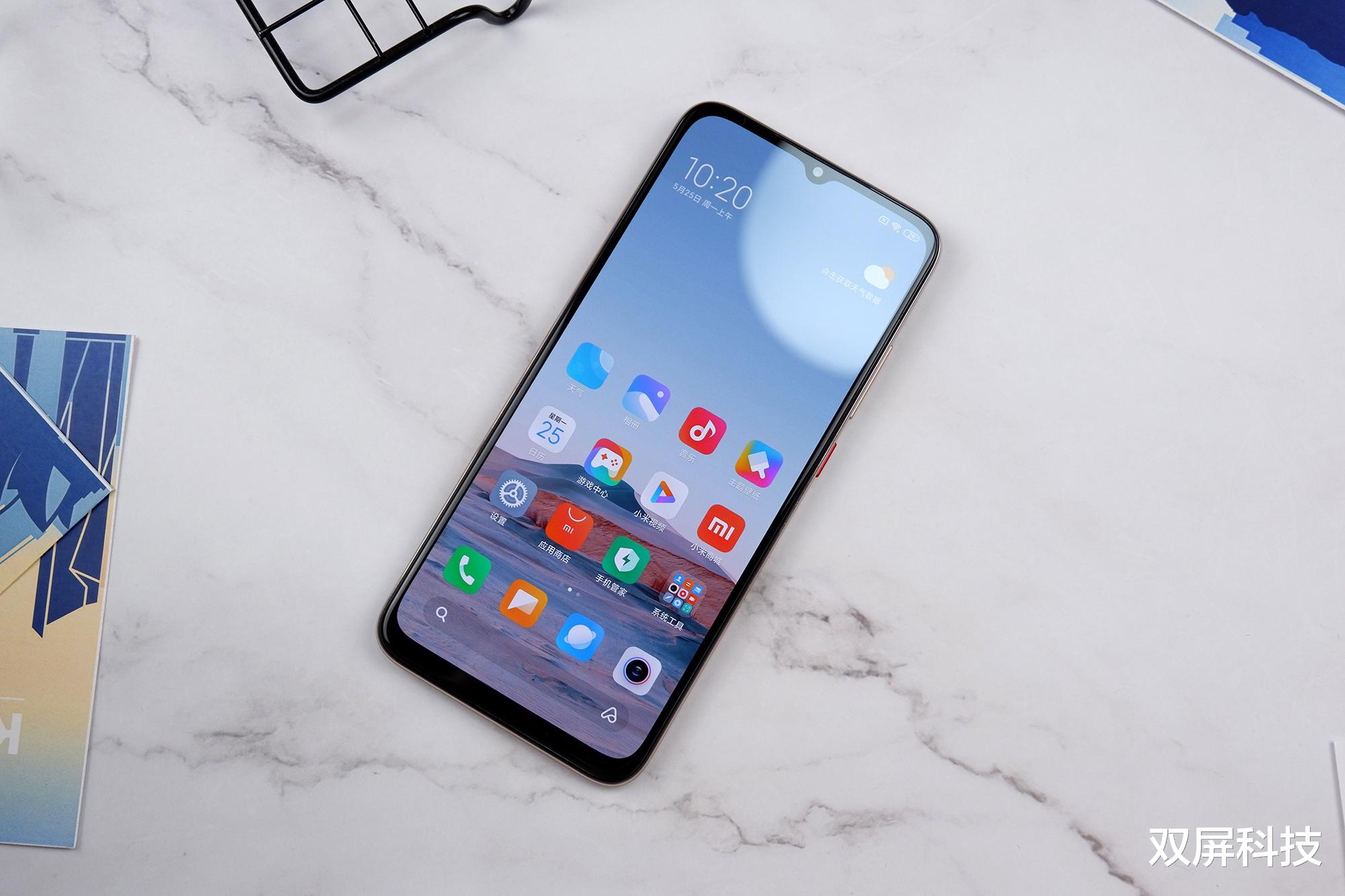 红米手机▲Redmi 10X比荣耀X10便宜300元，配置相差很大，别买错了！