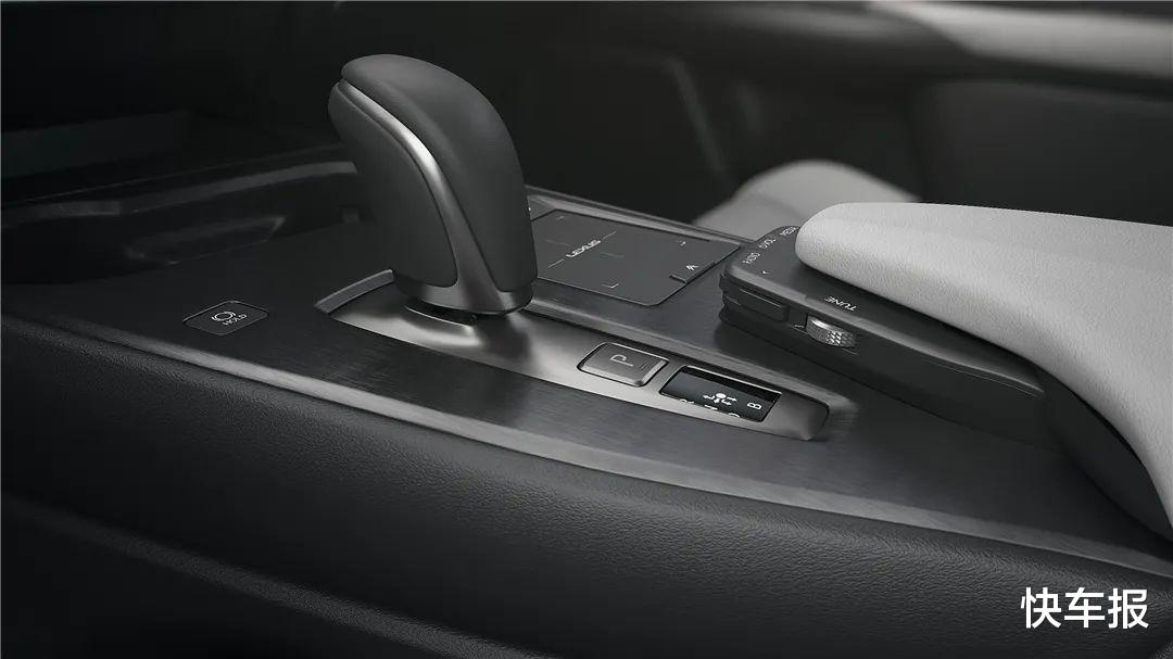 「雷克萨斯ux」续航达400km,雷克萨斯UX 300e售36.20万元起