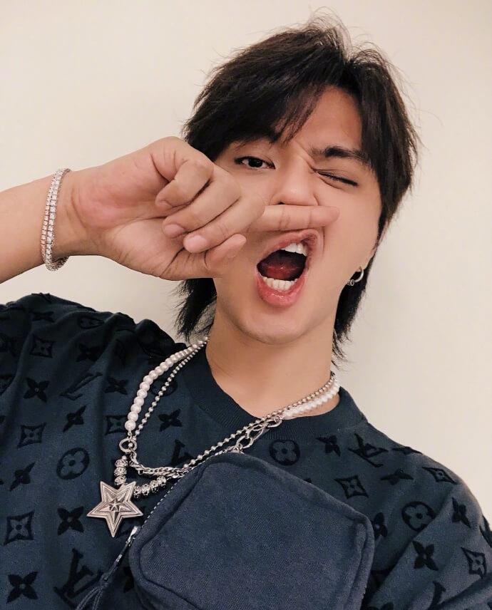 「罗志祥」丢3.6亿！罗志祥遭《极限挑战》逼退，《创造营》几乎删光了内容