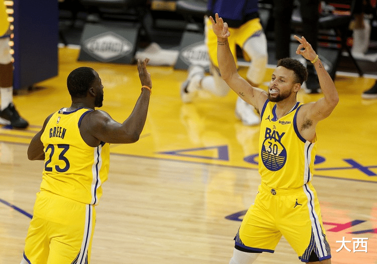 威斯布鲁克|新赛季6个4000万先生，谁表现最好？库里证明自己，威少像卧底