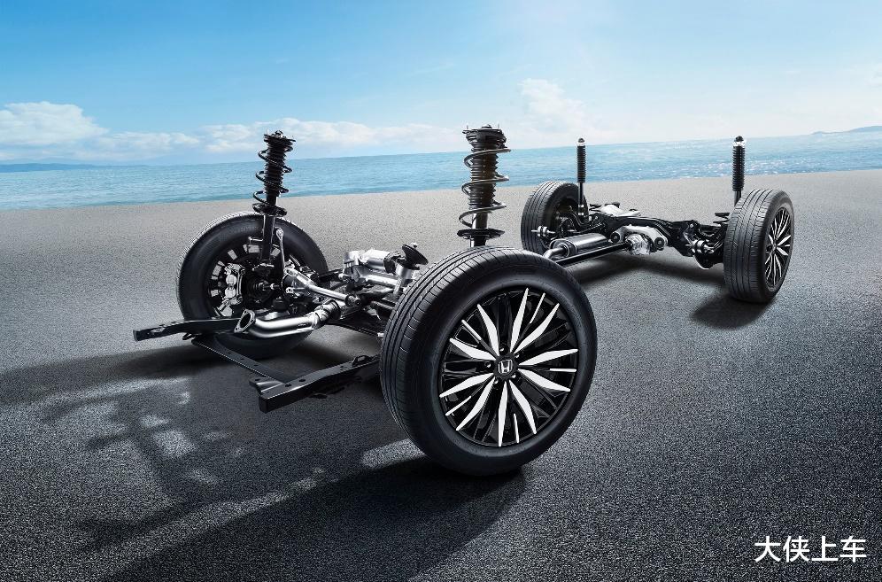 [凯迪拉克]全新冠道：挣脱桎梏，进行一场破局