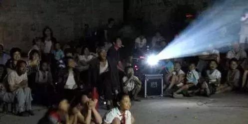 [学霸]27年前的中专，在“性价比”上，相当于现在的什么学历？