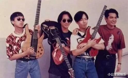 黄家驹■黄家驹离世27年,戴白花穿孝服大闹灵堂的未婚妻,现在怎么样了?