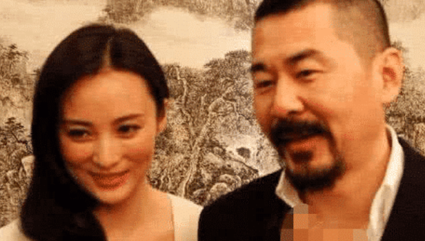 [蒋勤勤]跟蒋勤勤相恋5年，分手后查出癌症年仅47岁，离世时蒋勤勤哭到崩溃