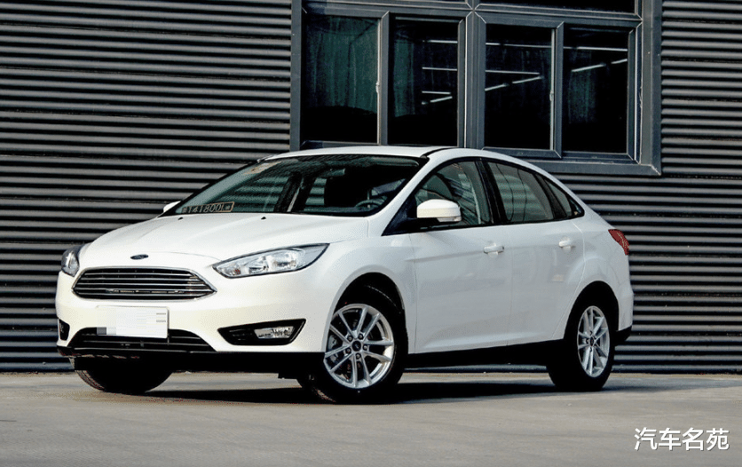 轿车@更新!“最费油”轿车最新排名出炉,款款皆是油老虎,有你的车么?