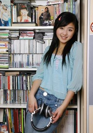 演唱会@郑源留校当老师,《求佛》退出音乐圈,非主流年代的神曲去哪了