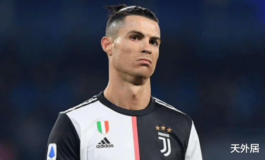 #C罗#炸裂！C罗轰出超级世界波，复制11年前经典之作，疯狂怒吼庆祝