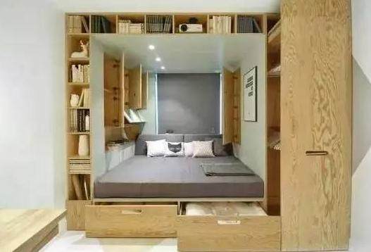 『』为什么越来越多人家里卧室都这样装修？聪明人一看就懂，太机智了