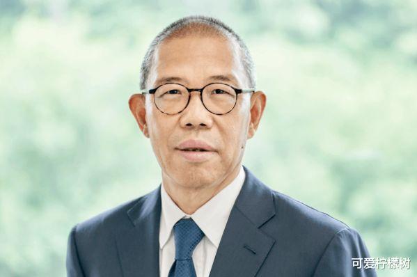 钟睒睒|史上最“短命”首富,仅仅在位30分钟,就被马云、马化腾拉下水