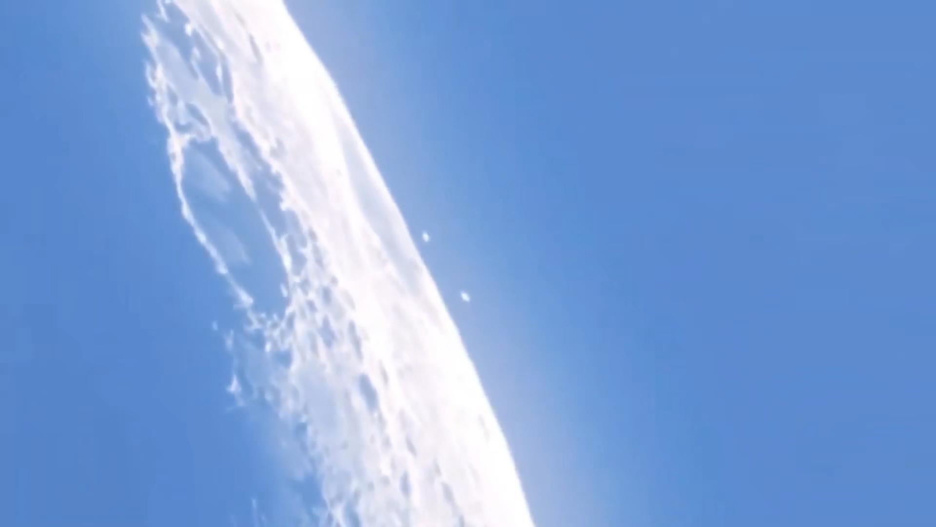 『月球』月球有外星人? 加拿大天文爱好者，3月26日拍摄到月球UFO高清画面