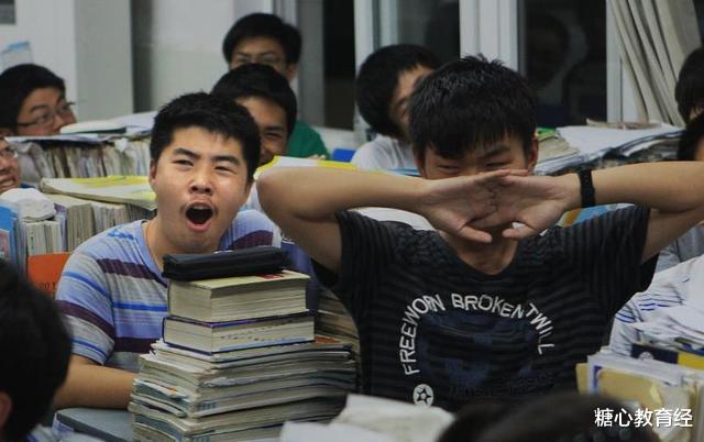 |原来文科和理科生差距这么大？毕业后才幡然醒悟，现在后悔已晚