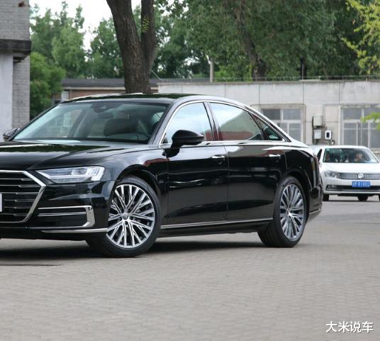 奥迪A8|这才是男人的旗舰豪车！比5系舒服10倍，长超5.3米，3.0T价格很实在