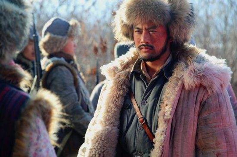 杨靖宇|日本军官解剖完杨靖宇尸体后，将妻儿毒死自己剖腹自杀，震动日本