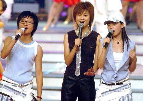 [周笔畅]从被封杀14年，再到手捧256个奖项，她说：我已经过气了