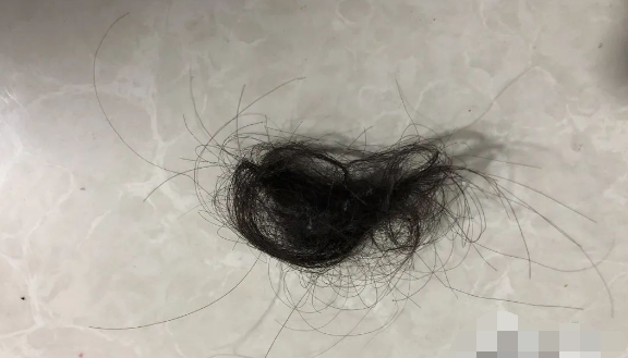 民警|女子惊魂“前夫求抱抱，想跟我…不同意就…”