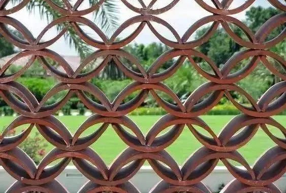 「」当瓦片遇上了设计，看看瓦片这种材料，如今庭院设计中变得不一样