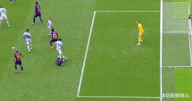 『维戈塞尔塔』耻辱!巴萨2-2塞尔塔,黄健翔曝内情,梅西暴怒,谁注意皮克举动