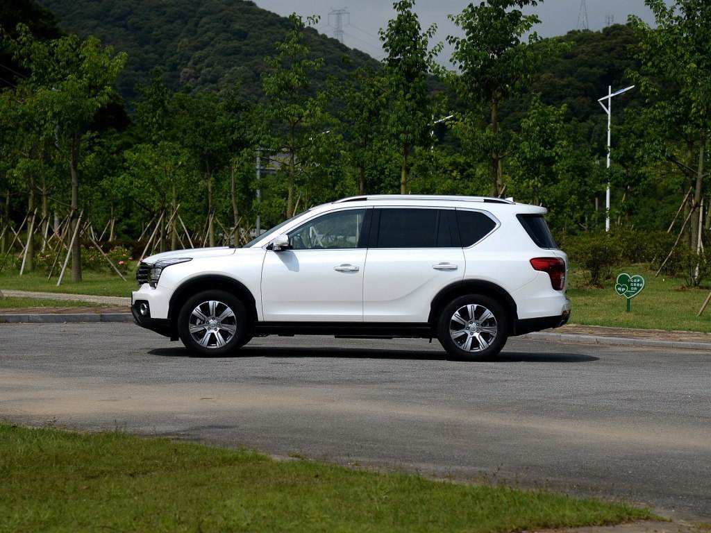 SUV|预算10万买SUV?内行人都看这4款,8万开出20万的气场