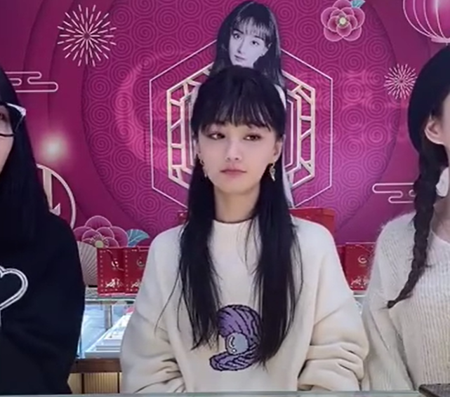 郑爽|全面封杀？郑爽被广电列为问题艺人，官方要求下线节目所有与其相关内容