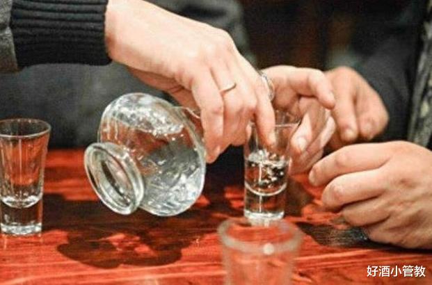 桑葚干|中国最强解酒药,不是牛奶?每家每户都有,1000杯不倒,白酒随便喝