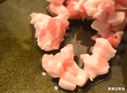 『炸酱面』炸酱面好吃,酱是关键!教你制作方法,让你一次吃3碗都不解馋