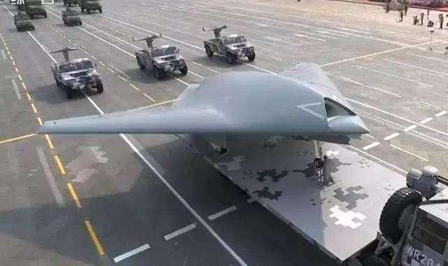 『歼-20』歼20创造108：0空战新神话的同时，暴露出一问题亟待解决