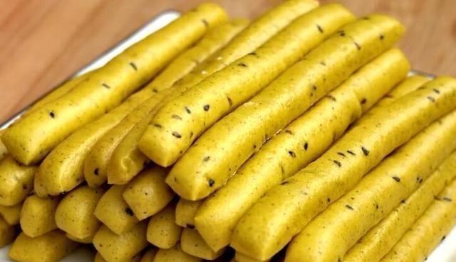 南瓜|7月，这菜要多吃，8毛钱一斤，补锌补维C，做成面食孩子吃长高个