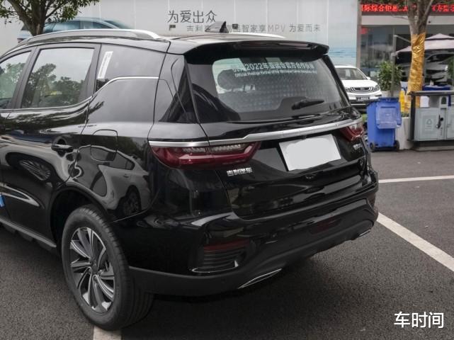 SUV|又一国产“黑马”SUV,轴距2米66,顶配不足10万,还看啥XRV?