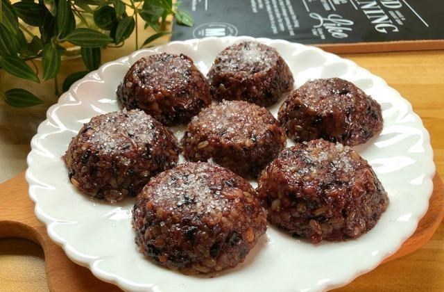 蛋挞|杂粮这样做出来，软糯香甜，养胃又好吃，赶快试试吧！