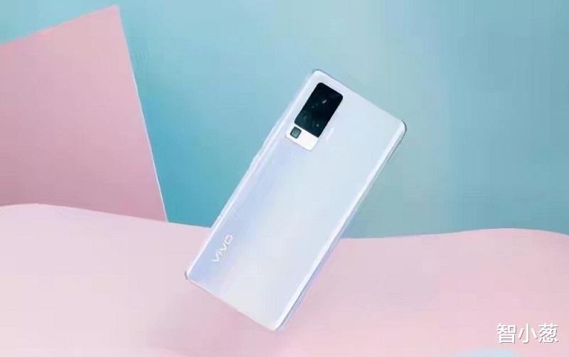 vivo|晒新系统无意曝光新机，vivo新机的颜你爱了吗？