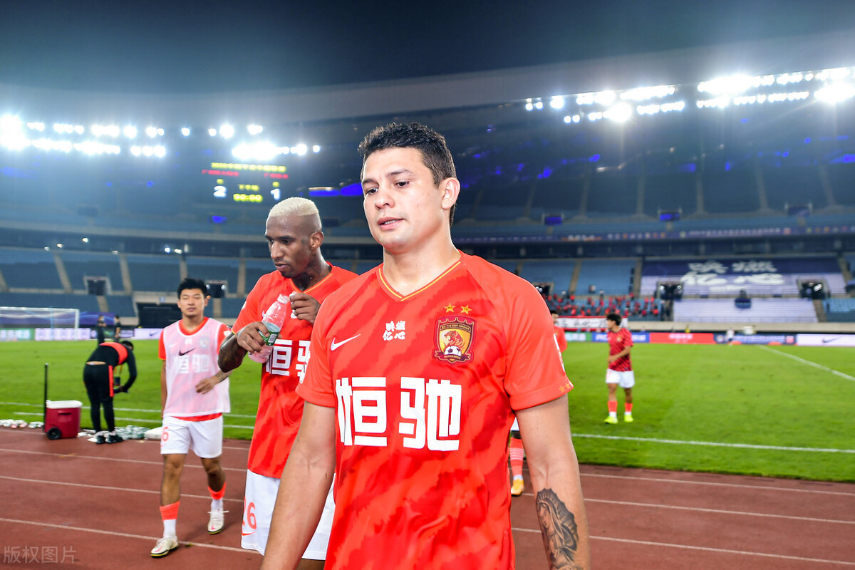 埃尔克森|破案了！被归化后，艾克森为何进球越来越少，真的是能力变平庸了？