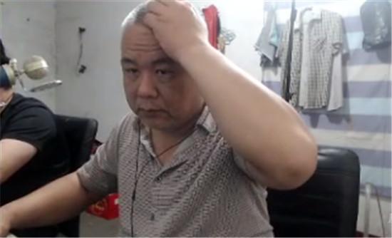 #虎牙#虎牙疾风大爷火了！60岁爷爷带孙女直播，网友：大爷彩礼多少？