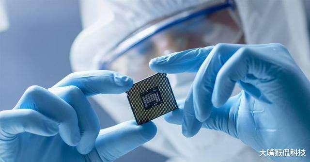 #芯片#重磅！紫光展锐正式宣布，美科技界：我们在干什么？