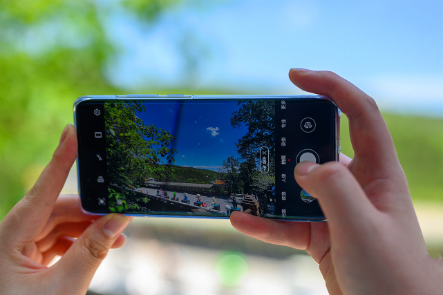 华为p40|三分钟热度?华为P40Pro+逐渐暗淡,感觉拍照很难维持热度!