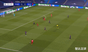 拜仁慕尼黑|拜仁先遭重击！33岁硬汉40米极限回追，2分钟后被搀扶离场