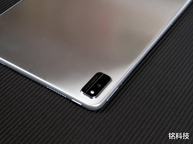 荣耀▲荣耀平板V6开箱初体验,麒麟985+2K全面屏开启平板5G时代