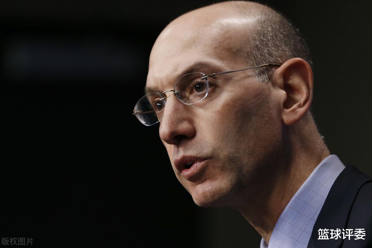 湖人队|公平呢？被联盟针对！湖人教练离谱技犯，容不下霍华德，邓肯哈哈大笑