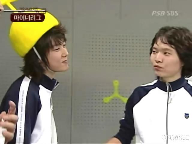 刘在石@他曾是韩国知名综艺人，与刘在石是好兄弟，因两次犯错被全民抵制