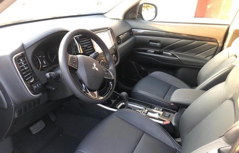 三菱欧蓝德|15.8万提三菱欧蓝德，开了三个月的感受，每一处空间都恰到好处！