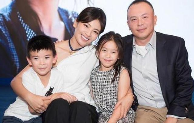 刘涛|刘涛离婚?事情一发不可收拾!王珂:今生无缘,各自安好