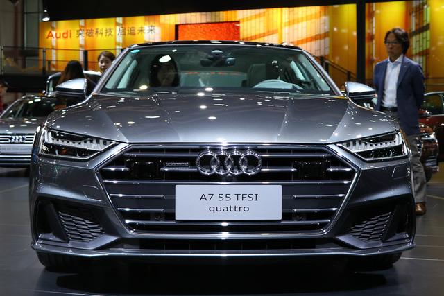 宝马5系▲5.3秒破百!奥迪A7直降5.64万,宝马5系买早了