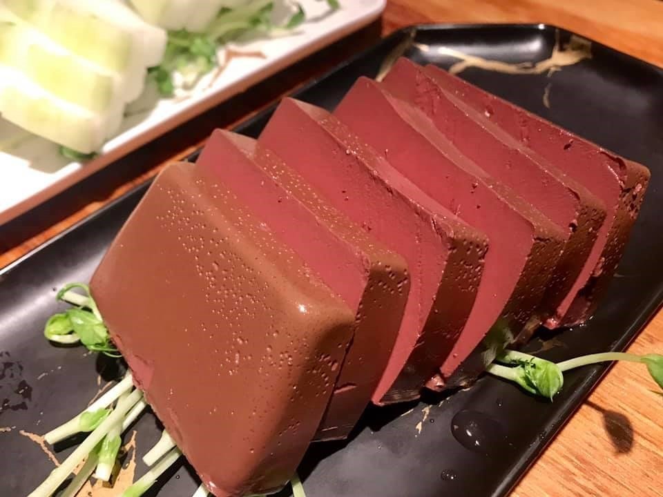 火锅|吃火锅时，高级吃货从不点这3个菜，服务员：咱老板自己都不吃