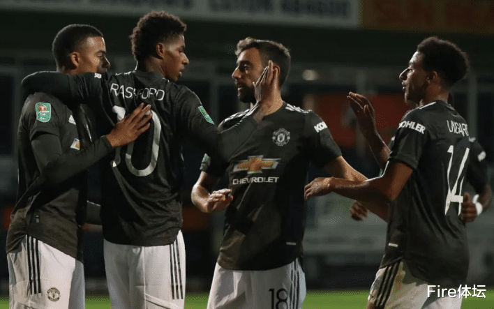 曼联|曼联3-0挖出中场新核！23岁新援无所不能，懒散的博格巴不再受宠