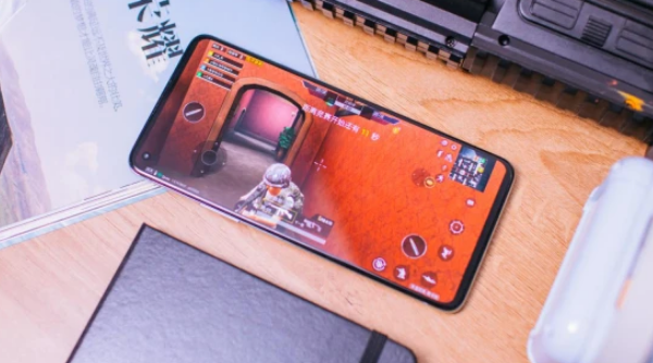 一加科技|对比华为Mate40，为什么一加8T更值得买？不仅是因为价格